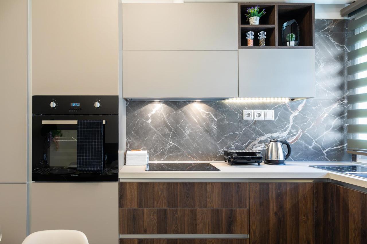 Sleeping Beauty Apartment City Center!! テッサロニキ エクステリア 写真
